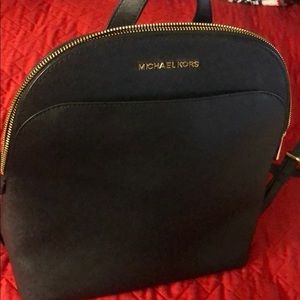 MICHAEL KORS back pack (black)